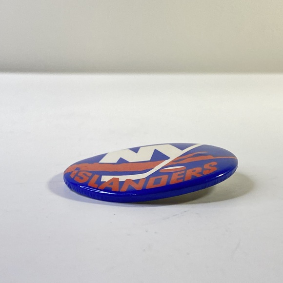 NY Islanders Blue and Red Button - Picture 2 of 5